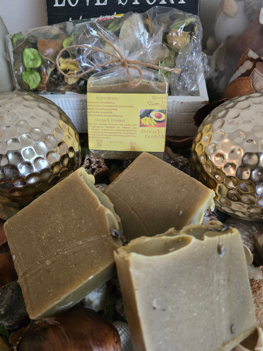 Avocado ,Banana & Goats Milk Soap