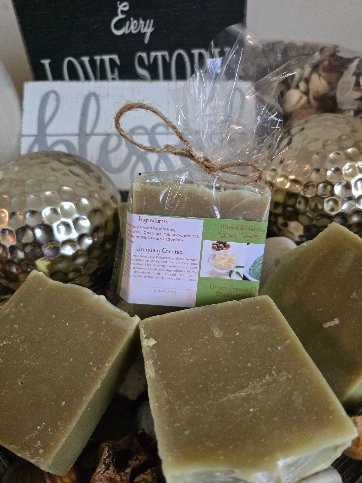Green French Clay, Moringa Powder & Shea Butter Soap