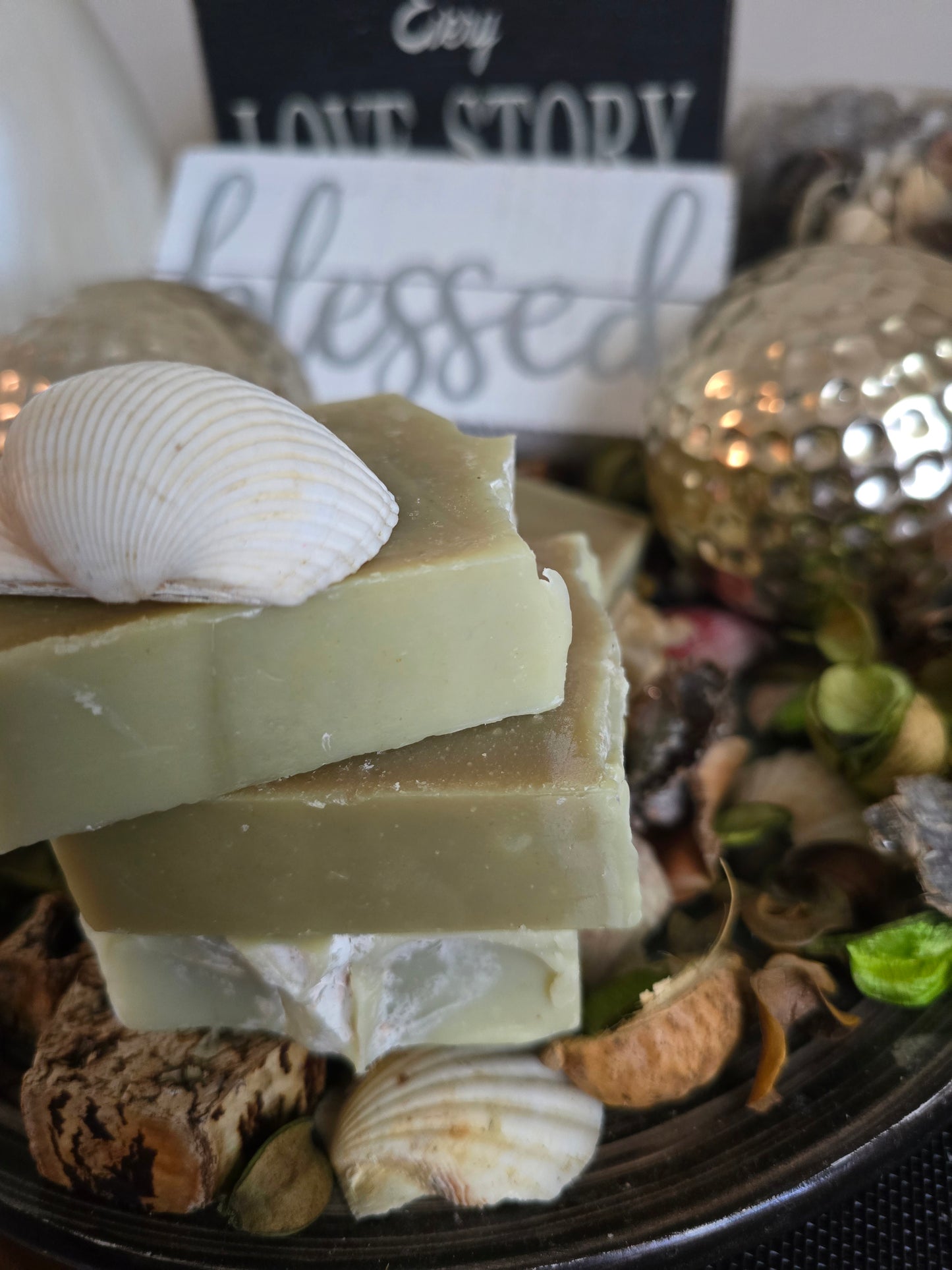 Green French Clay, Moringa Powder & Shea Butter Soap